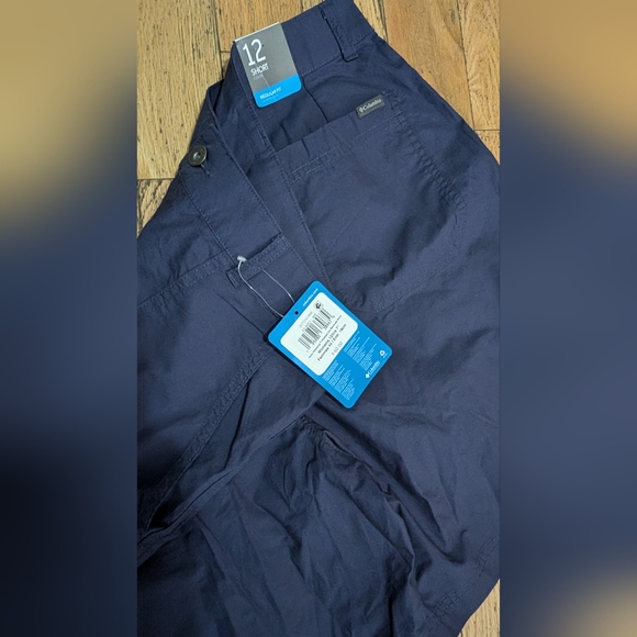 NWT Columbia Shorts Size 12 Ladies *D14 - Picture 4 of 4